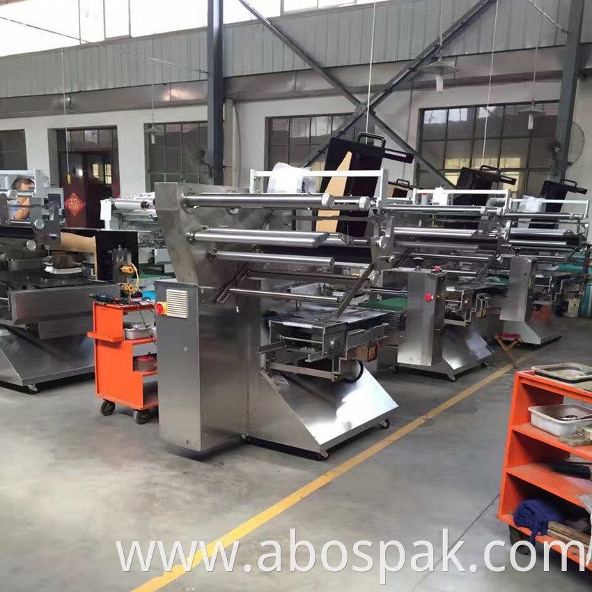 high speed biscuits automatic flow packing machine pillow packing machine